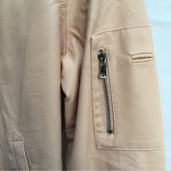 NWOT Large L Ci Sono By Cavalini Bomber Jacket Nude Vegan Faux Leather Women’s - Picture 3 of 6